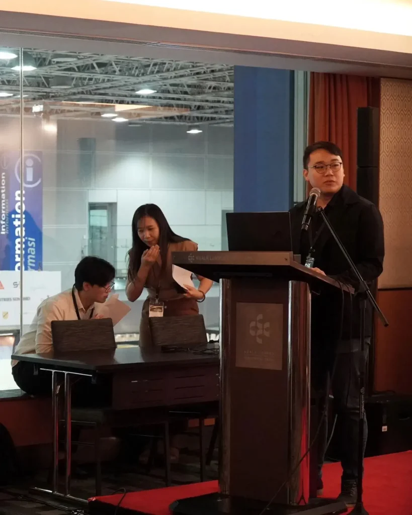 Some photos and clips on the sharing I did around the theme "Material and Mind," which took place on July 6th, 2024, in the Archidex Focus Forum at the KLCC Convention Centre @formzero.arch @masa_archi @_archidexmy @archidex.my #FZsharing